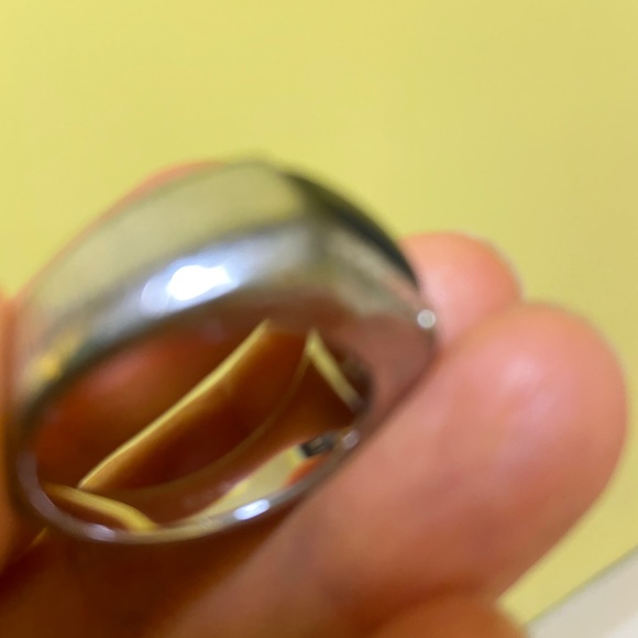 Ring - Picture 4 of 5